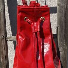 Kübeltasche Lack Rot